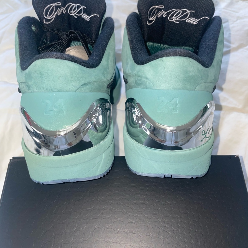 Nike Zoom Kobe 4 Girl Dad- Size 11 - Picture 8 of 8